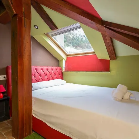Magic House Apartment *